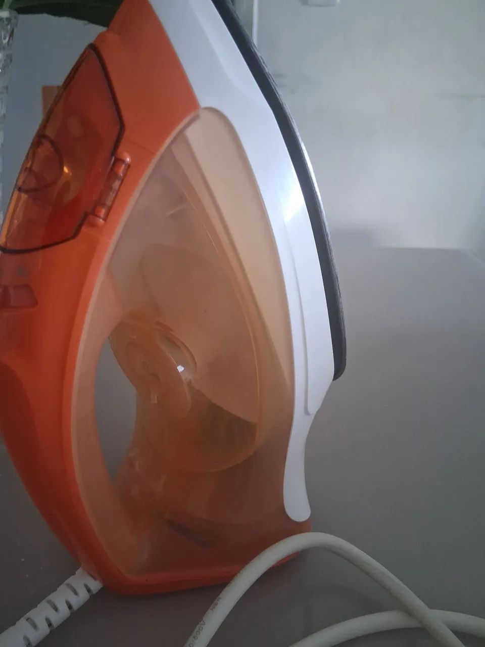 Vendo ferro de passar roupa