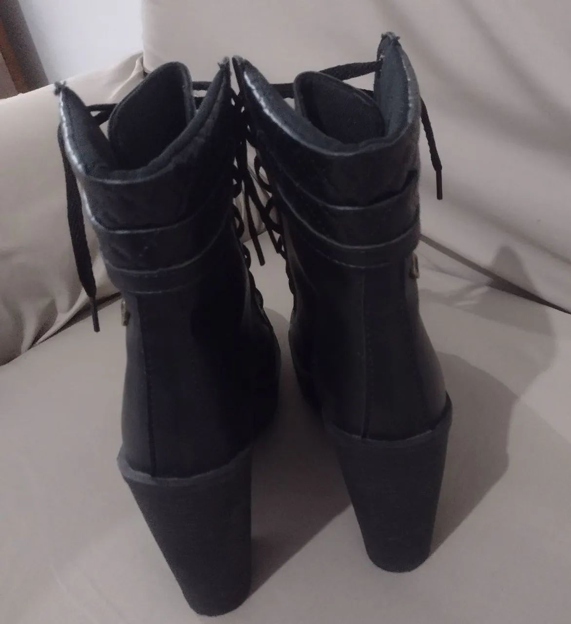 Bota - Foto 3