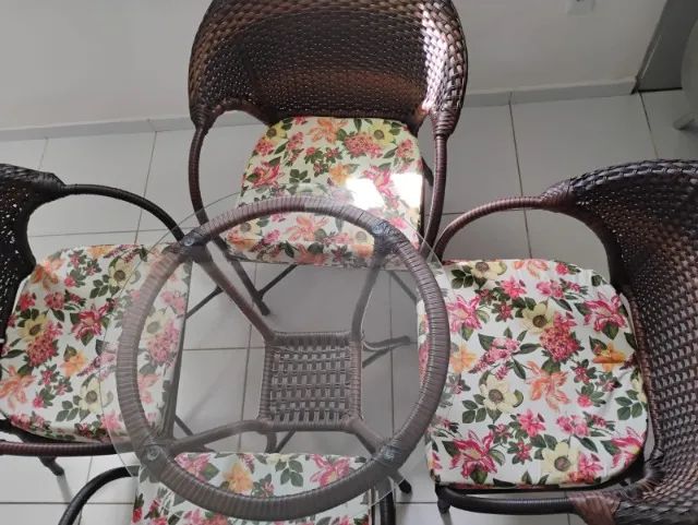 Conjunto de mesa de área  - Foto 2