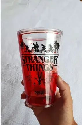 Copo Stranger Things Oggi