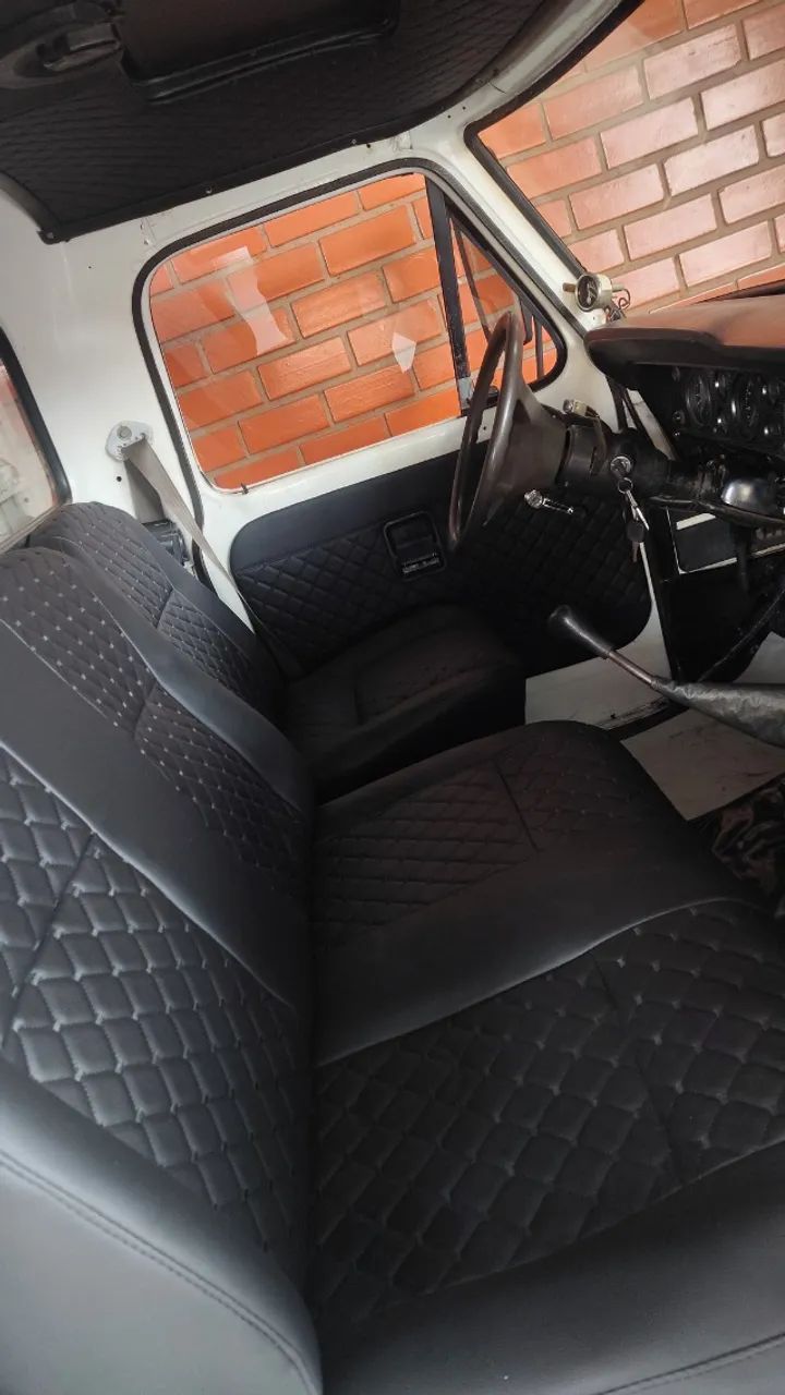 Ford F-4000 2.8 Turbo Intercooler Diesel 2P Manual 1990