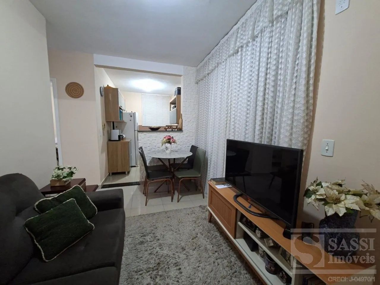 Apartamento em JARDIM GRAMINHA