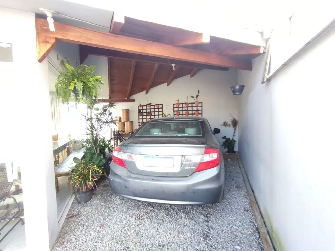 Sobrado com 4 quartos apenas 250 metros da praia - Foto 5