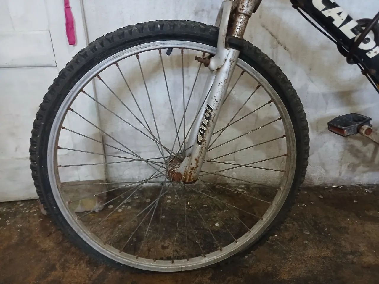 Bicicleta calor aro26 - Foto 4