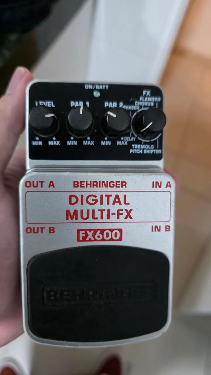 Pedal Guitarra Behringer e Landscape - Delay e Multi FX Modulação - Foto 3