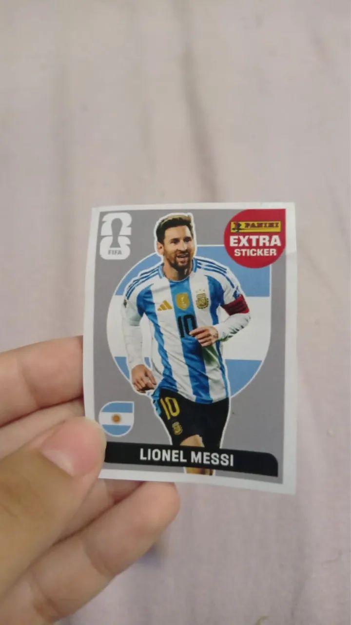 FIGURINHA COPA MESSI PRATA