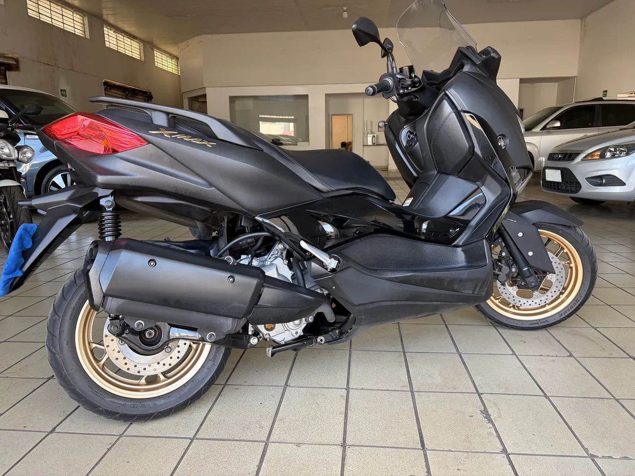 Xmax 250 2021 4100 Km  - Foto 2