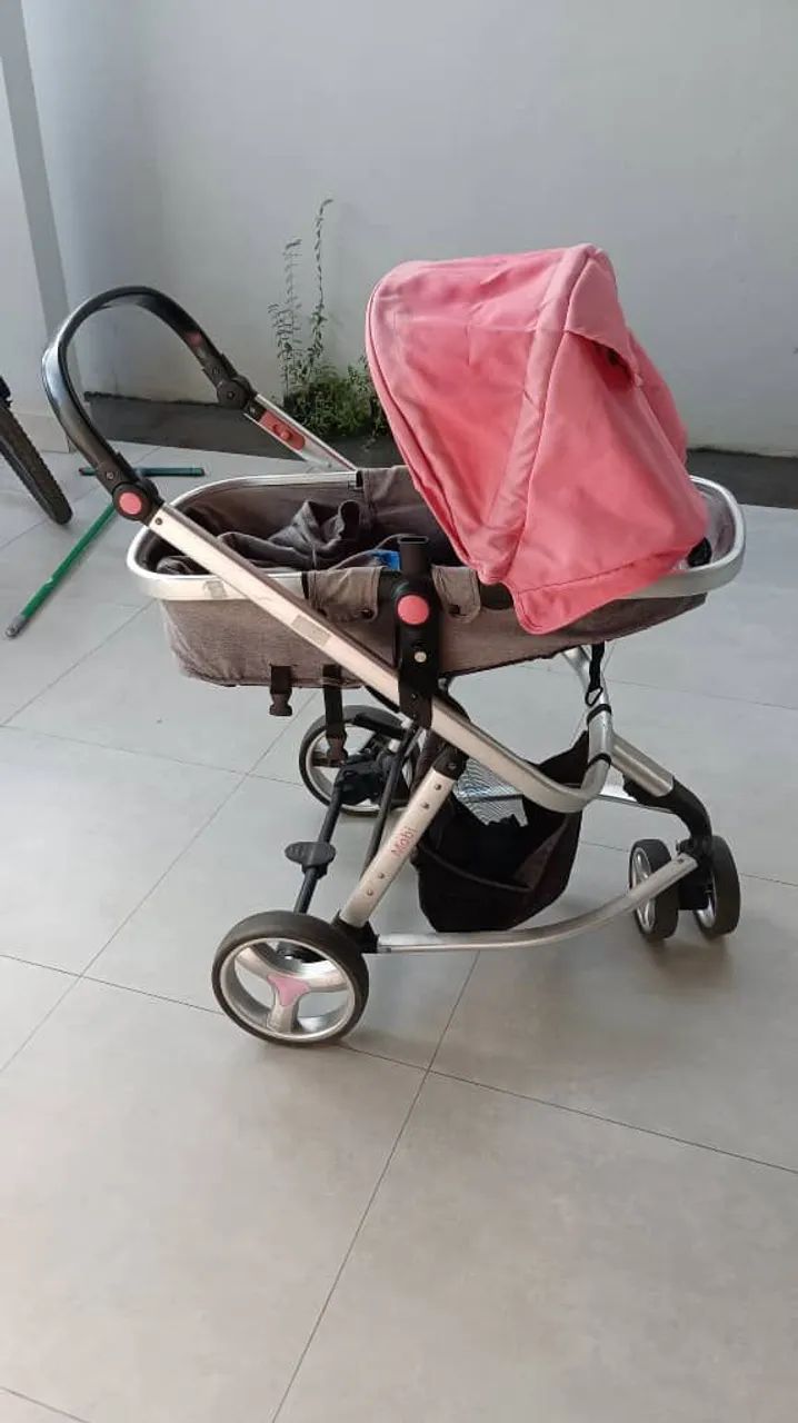 Carrinho de Bebê à Venda