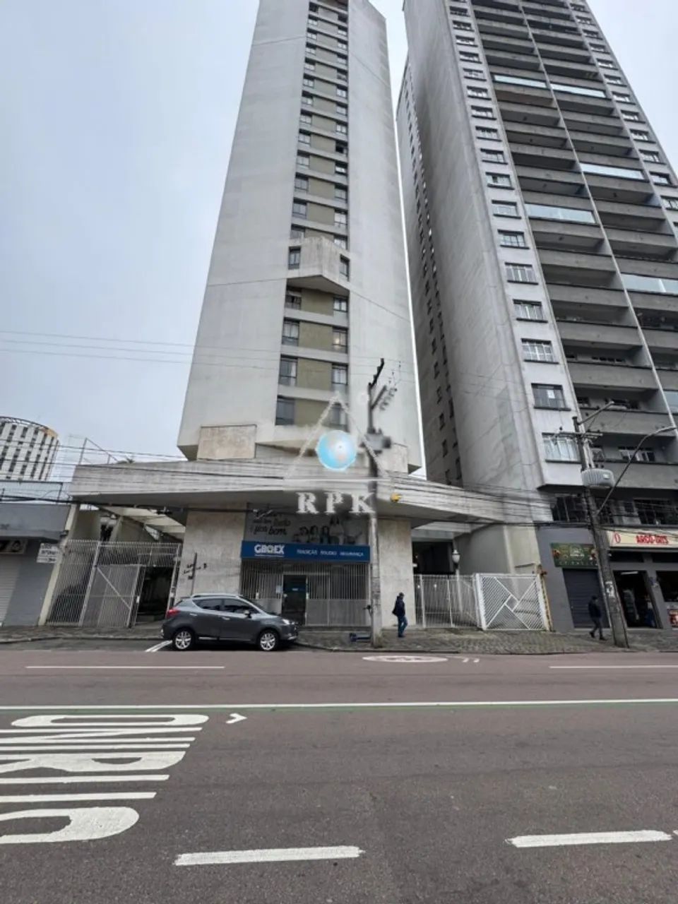 Excelente Apartamento no Centro de Curitiba