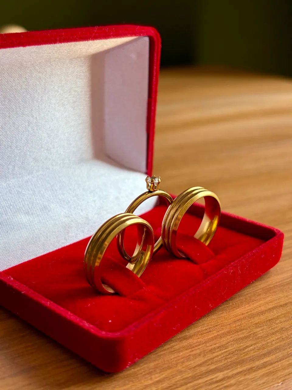 Aliança de compromisso banhada a ouro 18k. Par R$80. - Foto 5