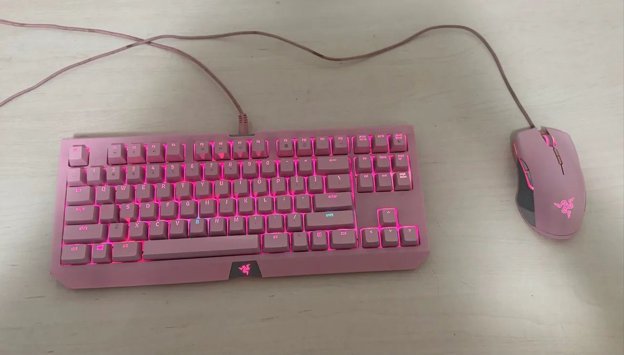 Teclado e Mouse Razer - Rosa Gamer 