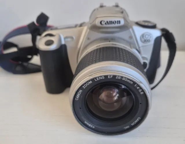Canon EOS 5 28-90mm.ZOOM 90-300mmセット Câmera Analógica 35mm Canon EOS 300 + Lente Canon EF 28-90mm f/4