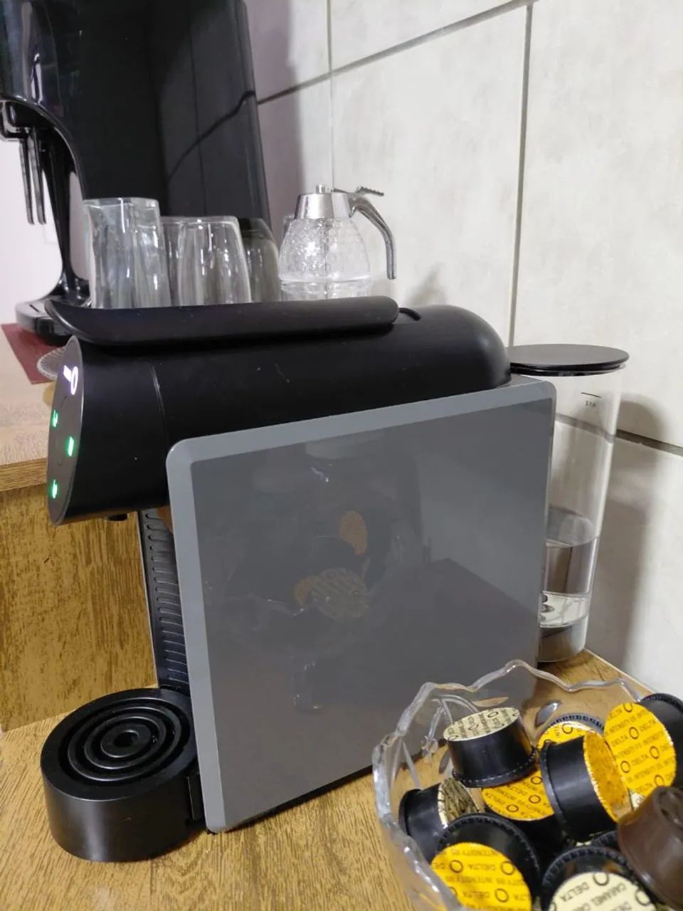 Cafeteira Delta Q semi nova - Foto 4