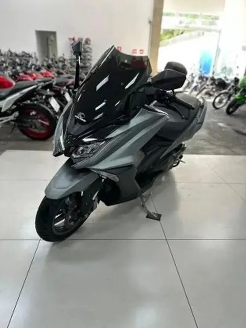 KYMCO AK 550I - Foto 4