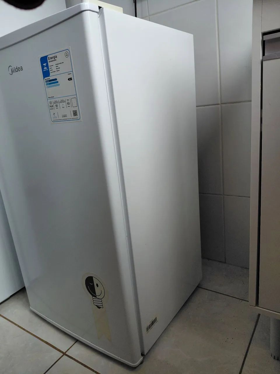 FRIGOBAR MIDEA 93 LITROS - Foto 4