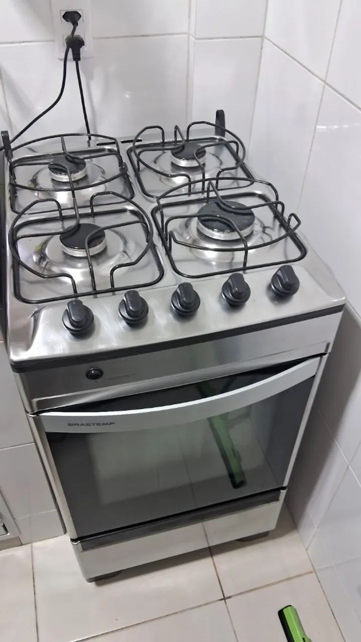 Fogão geladeira sofá - Foto 2