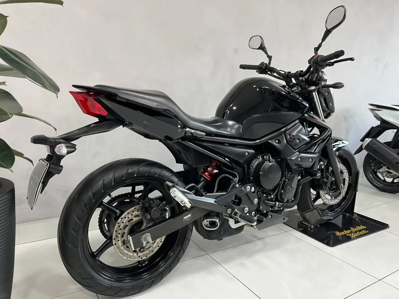 Yamaha XJ6 N/ABS - Foto 3