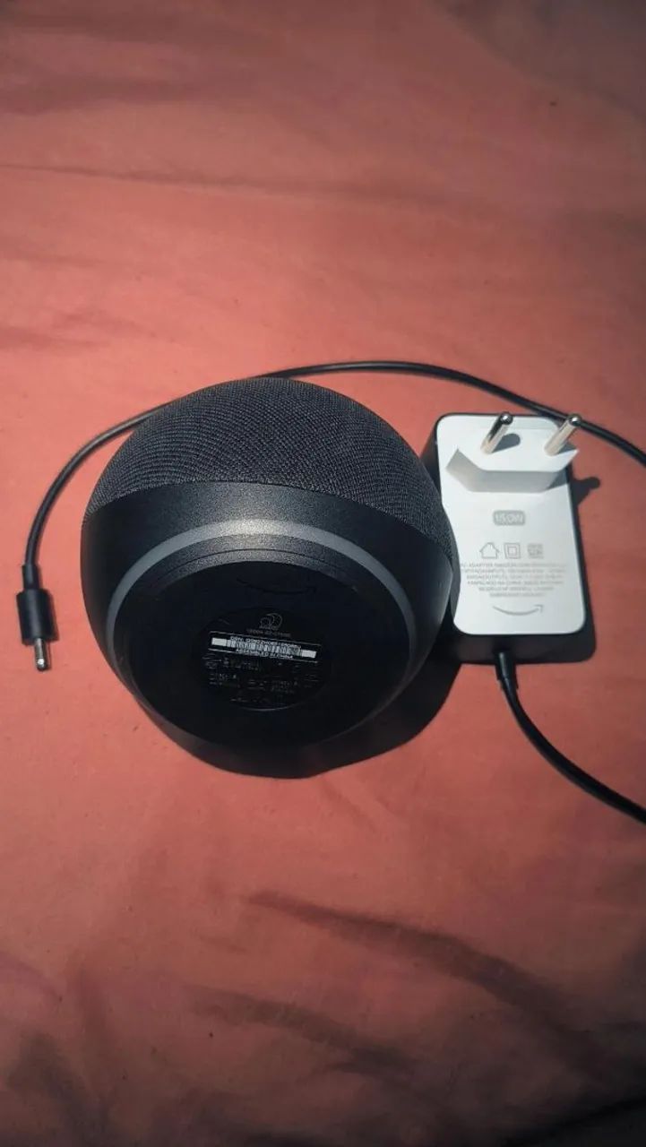 ECHO DOT (geração mais recente) 448309511418685443