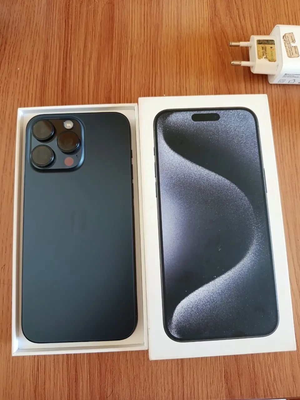 Vendo iPhone 15 Pro Max de 256gb  - Foto 2