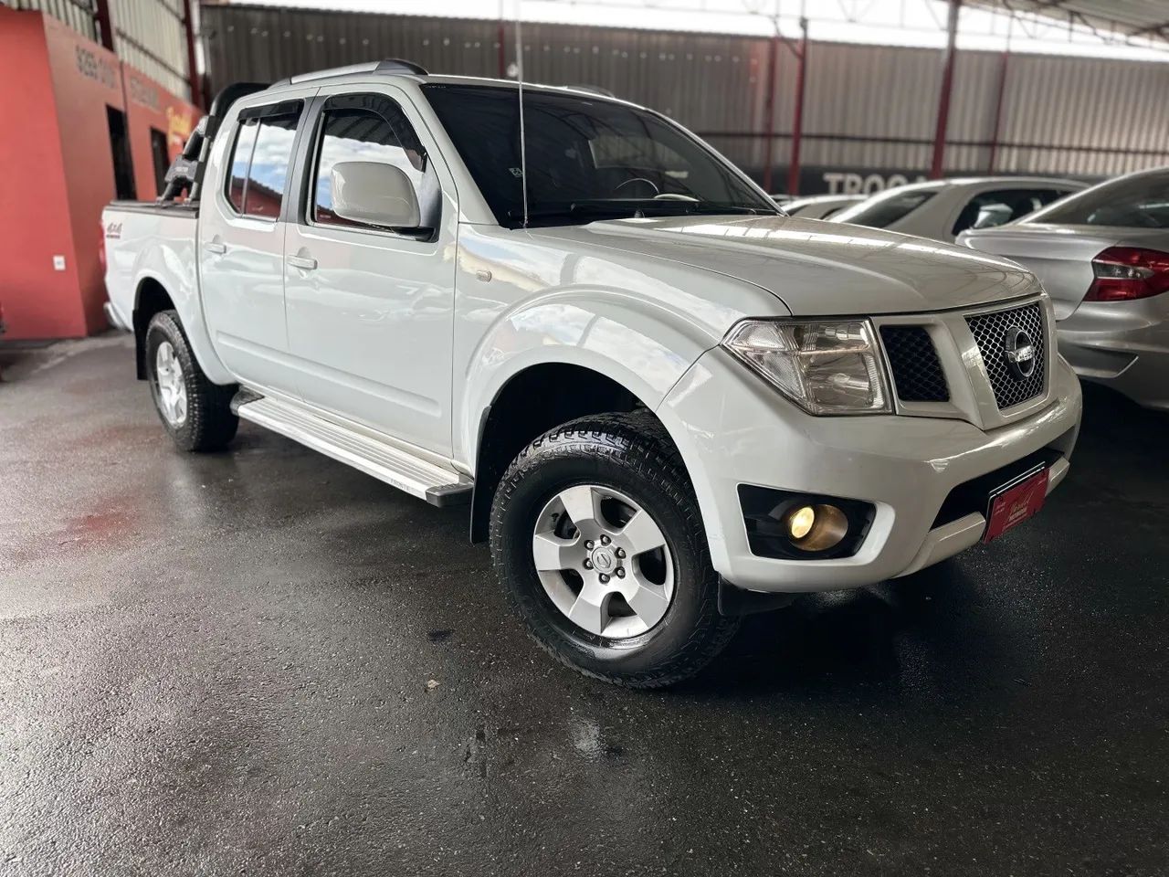 Nissan Frontier Frontier LE CD 4x4 2.5 TB Diesel Mec. 2016