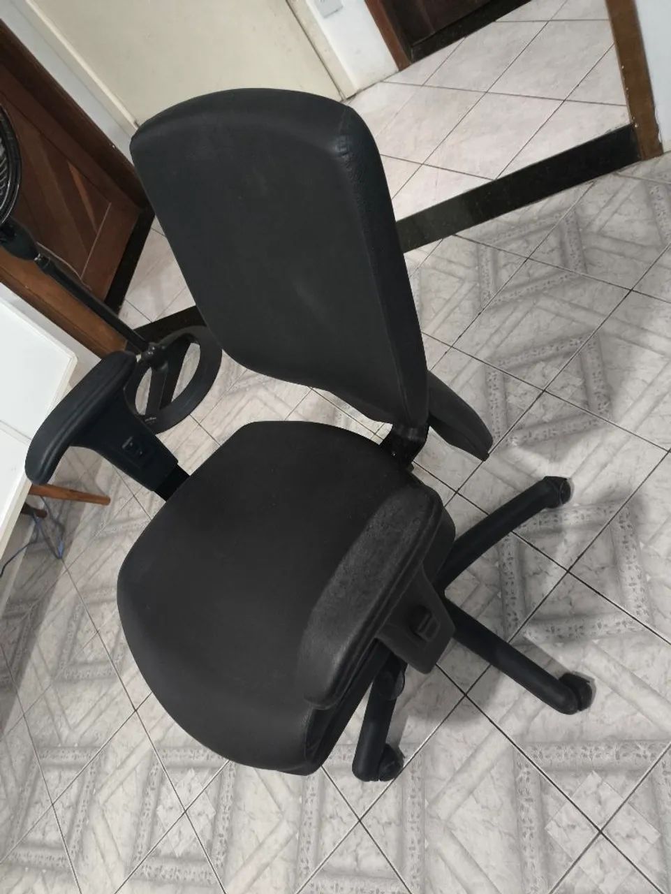 Cadeira executivo  - Foto 3