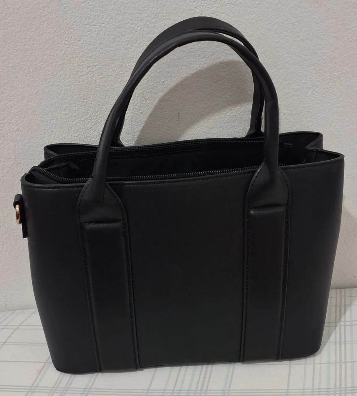 Bolsa média preta da C&A - Foto 4