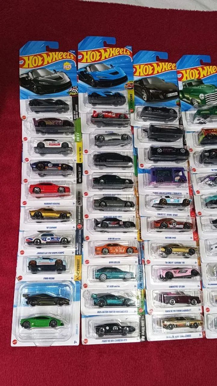 Vendo coleção completa hot wheels - Brinquedos e Jogos - Parque do