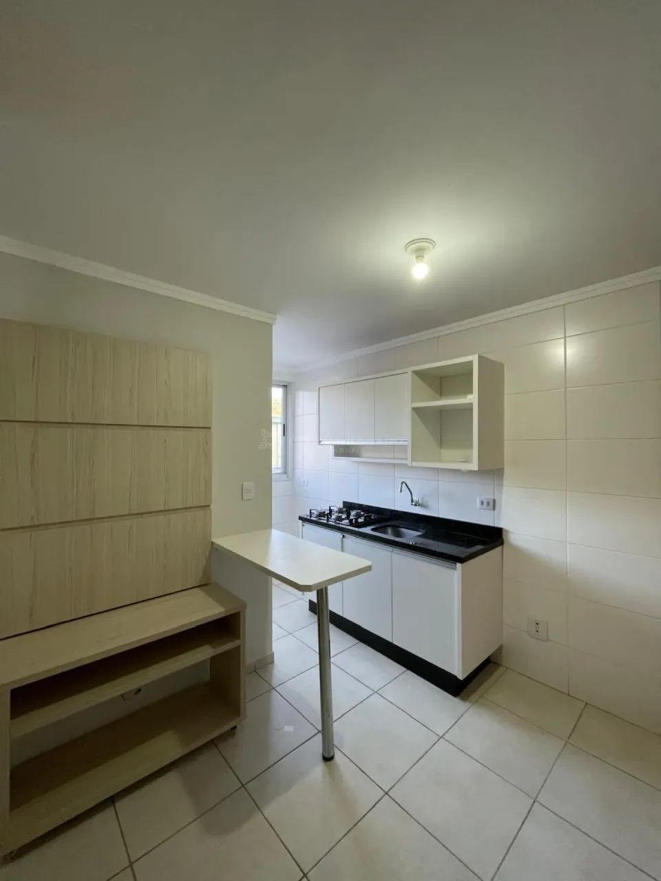 Apartamento com 01 Dormitório - Zona 07 - Foto 2