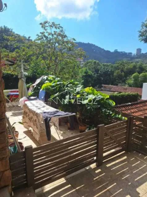 Casa de rua : Duplex / Residencial / Cosme Velho - Foto 4