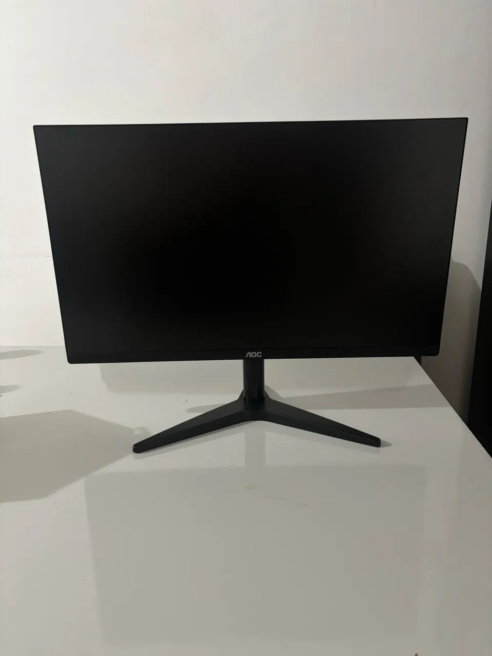 Monitor AOC 23