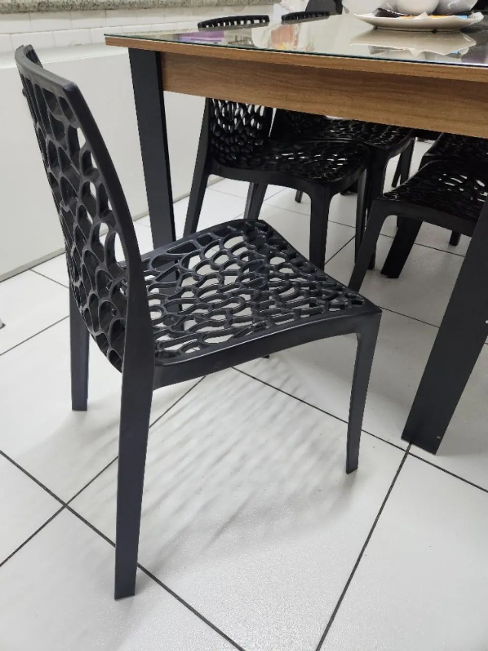 Mesa de Jantar retangular c/ 6 cadeiras - 6 lugares  - Foto 4