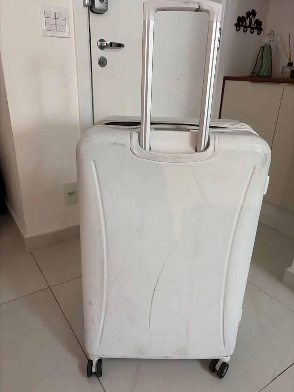 Mala Samsonite branca 23kg - Rígida - Foto 3