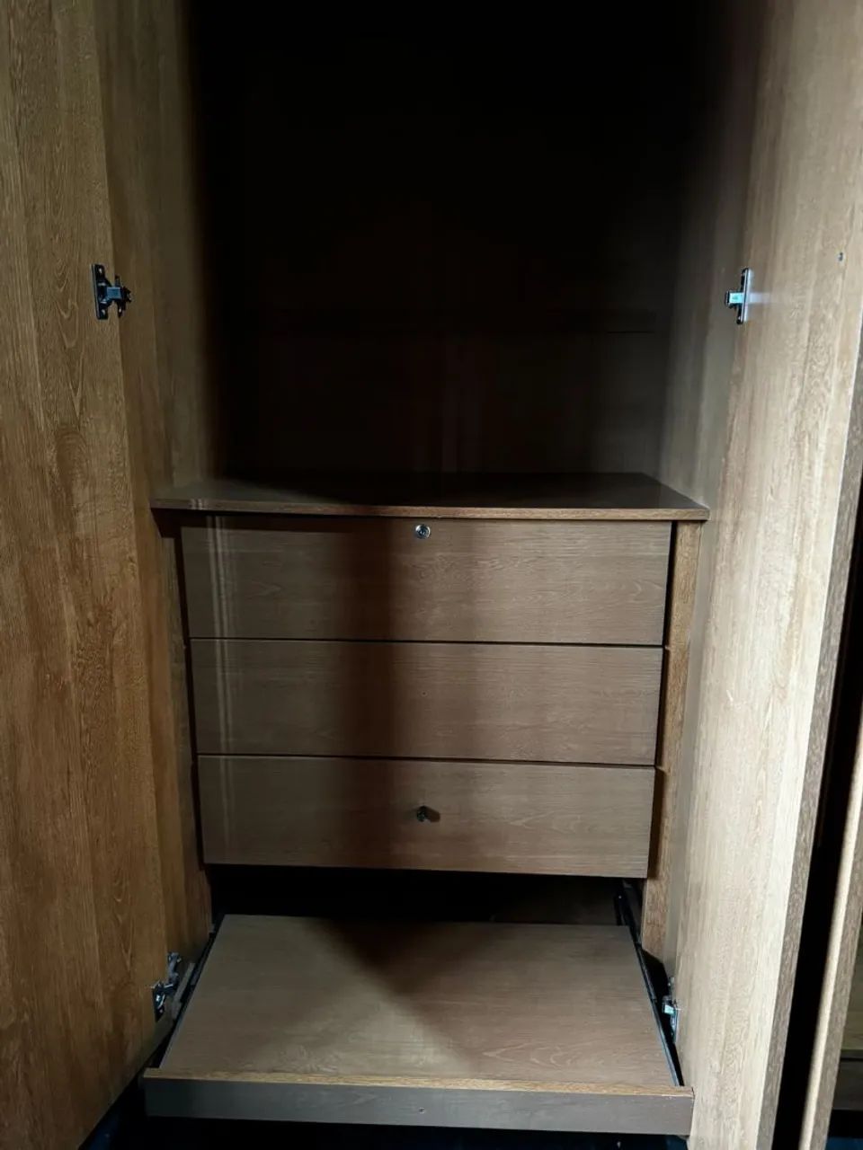 Guarda roupa grande todo MDF  - Foto 5