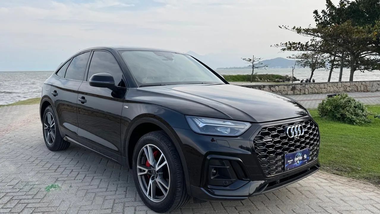 Audi Q5 SB P Black. 2.0 TFSIe S.tr. QT (hib.) 2023