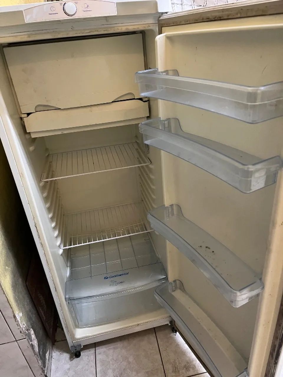 Geladeira Continental Básica  - Foto 2
