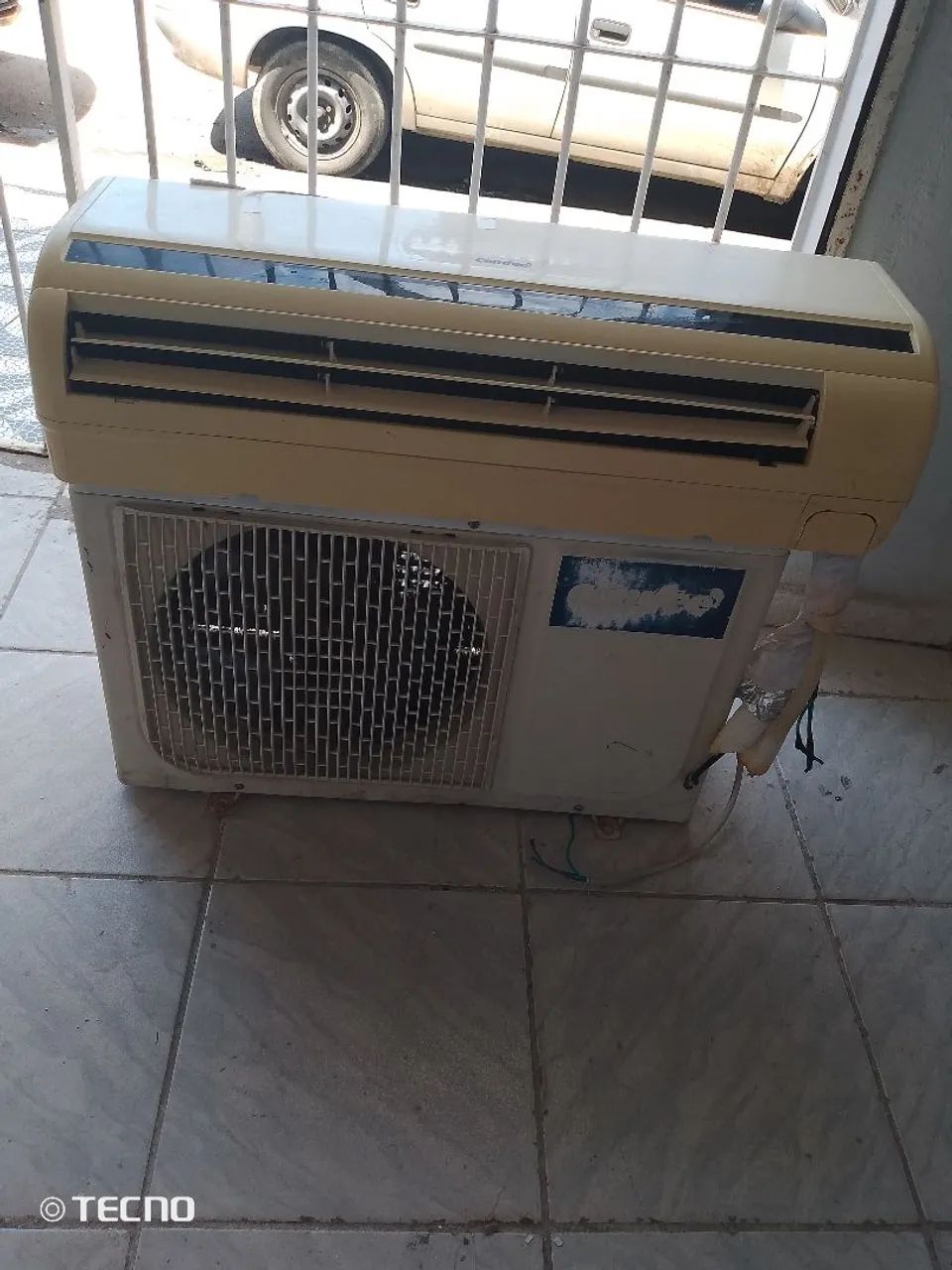 Split 9.000 btu $420,00  *)