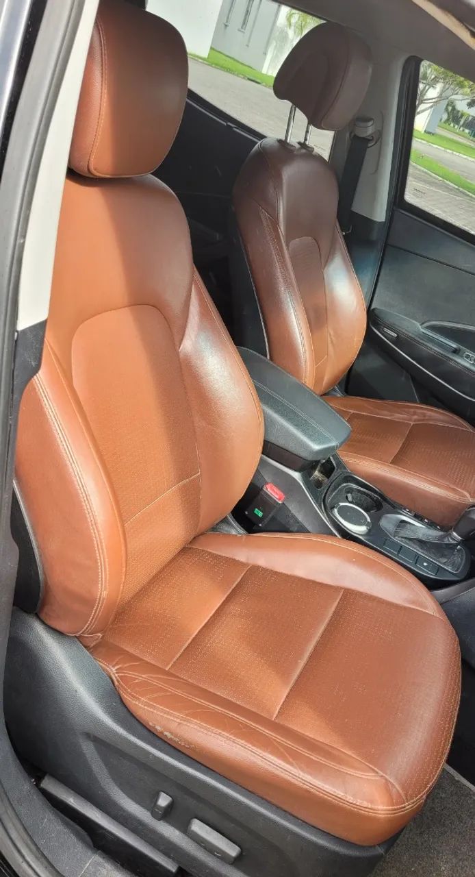 Hyundai Santa Fe GLS 3.3 V6 4X4 Tiptronic 2014 - Foto 8