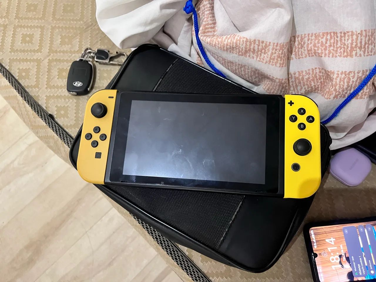Nintendo switch edicao especial evy e pikachu - Foto 2