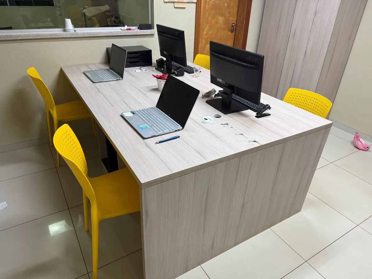 Mesa de trabalho 4 lugares65048963080321121