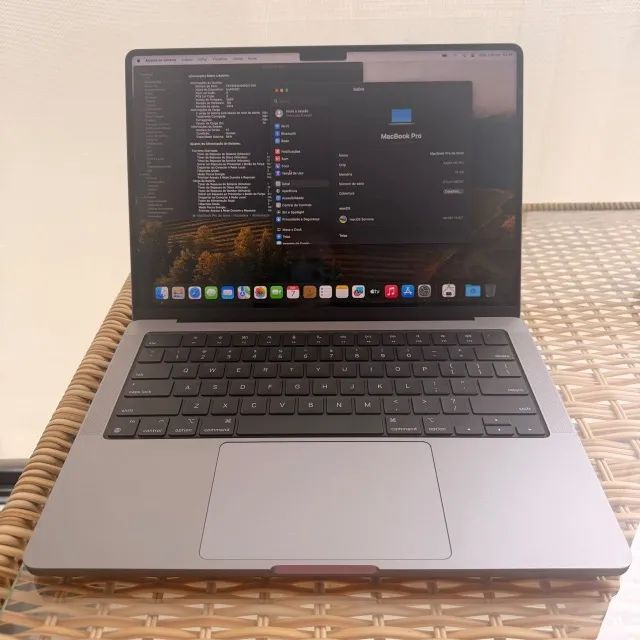 MACBOOK PRO 14 M2 PRO 16GB/512GB - COMO NOVO - Notebooks