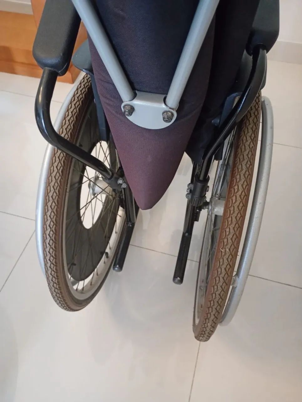 Cadeira de roda  - Foto 3