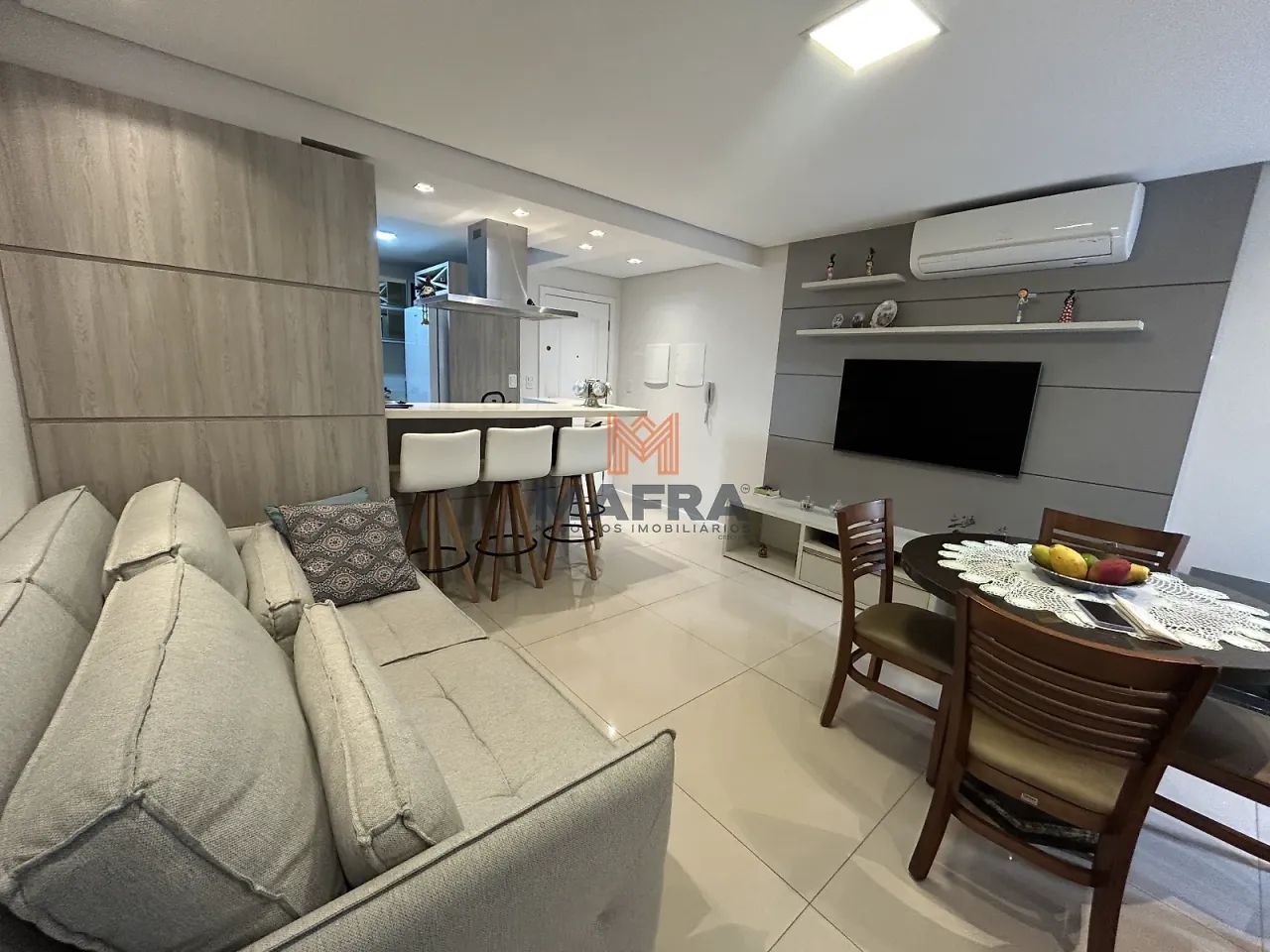 Apartamento 3 dorm, sendo 1 suíte - Estreito - Foto 2