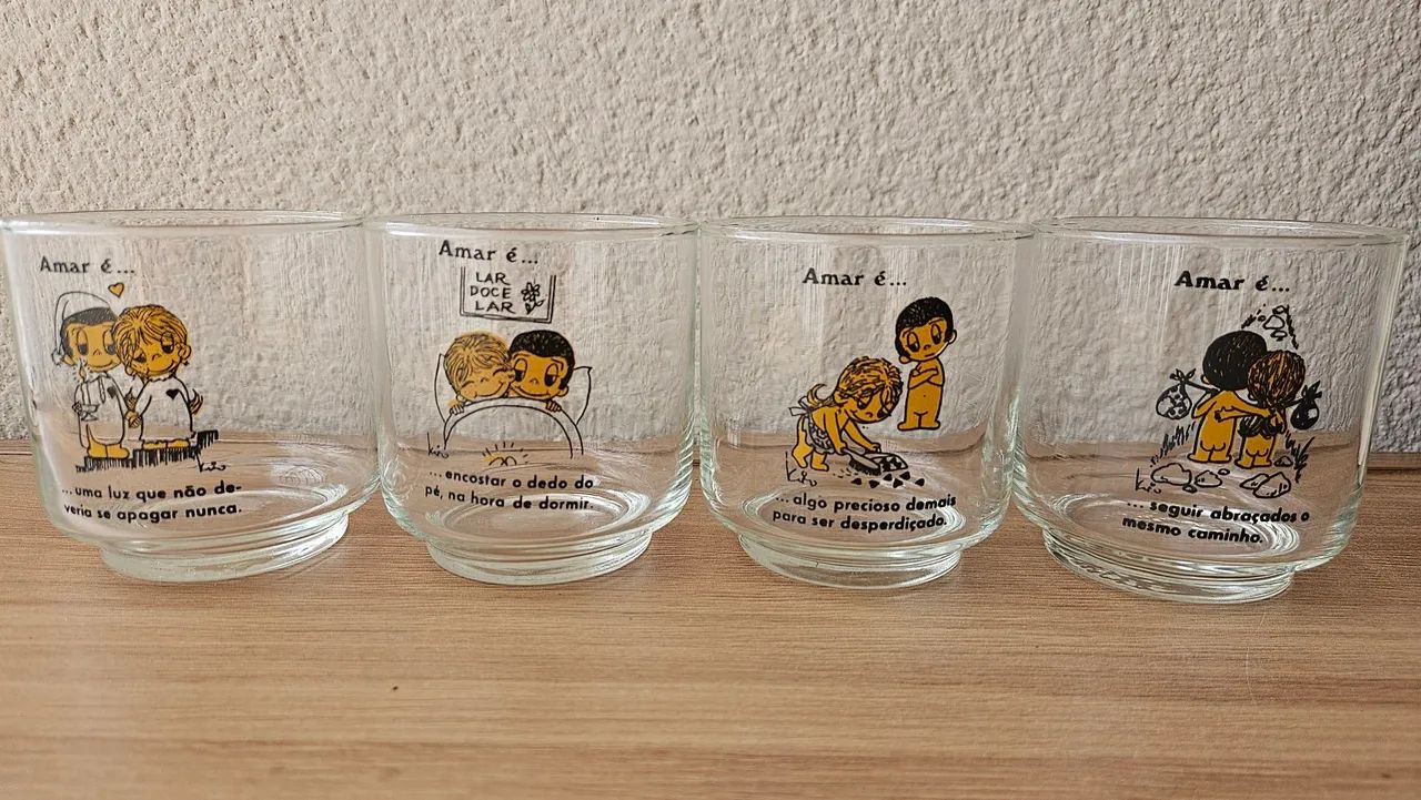 4 copos vintage da coleção amar é. ..