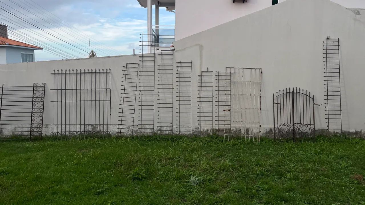 KIT VÁRIAS GRADES E PORTÕES DE FERRO  - Foto 2