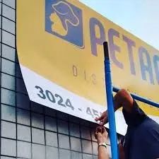 Placas de PVC Adesivadas - Alta Durabilidade e Vários Formatos! - Foto 3