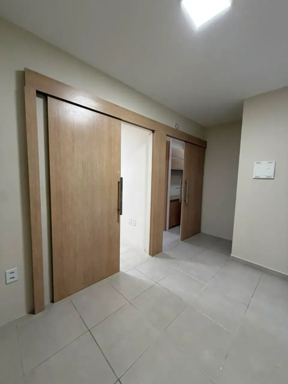 ALUGO SALA COMERCIAL NO PÁTIO JARDINS - COHAFUMA - Foto 5