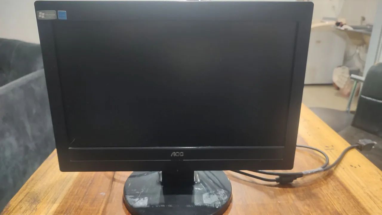 Monitor AOC