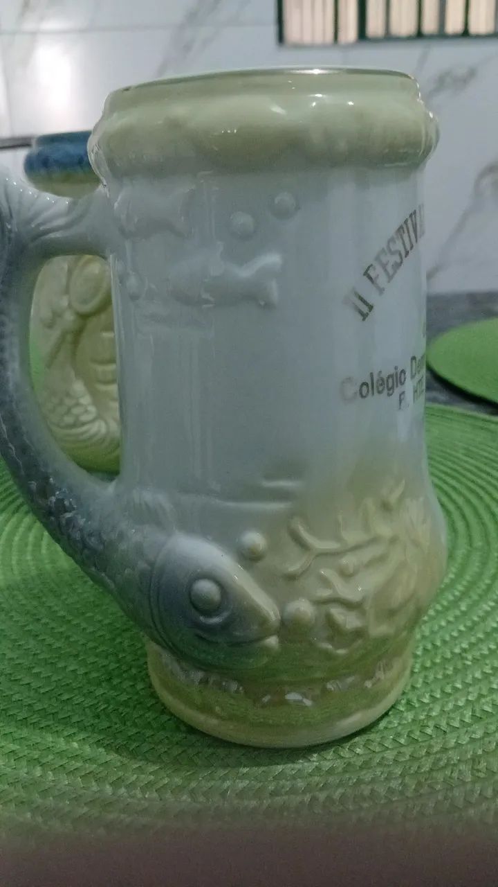 Caneca chopp 700 ml colégio demerval pimenta BH 1981 - Foto 2