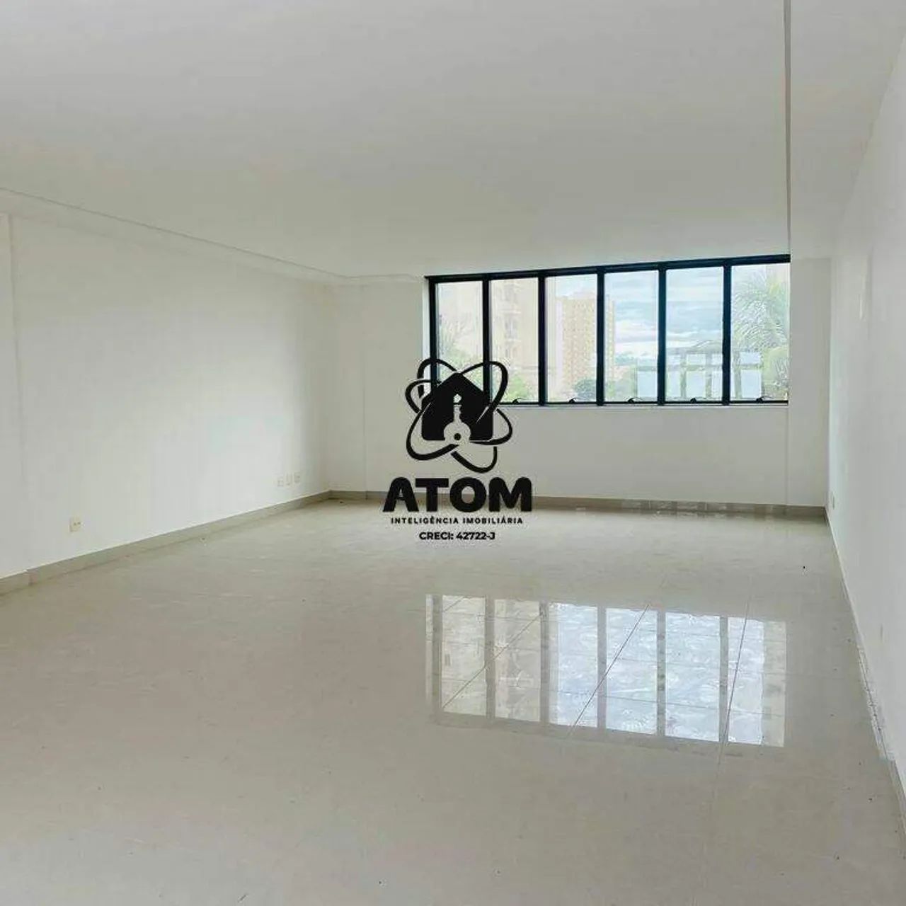 Sala comercial a venda no edifício Blue Office no Centro