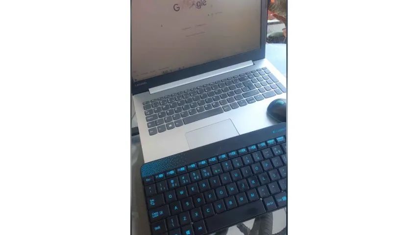 Notebook Lenovo i3